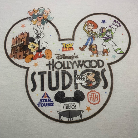 Disney Hollywood Studios shirt. - Picture 4 of 5